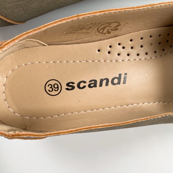 🐚 SCANDI TAN PERFORATED STITCHED WEDGES! - Picture 8 of 13